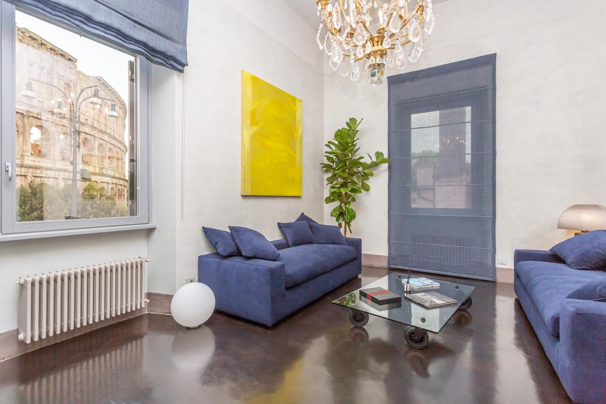 Iconic Apartment With Unique Colosseum View Roma Dış mekan fotoğraf
