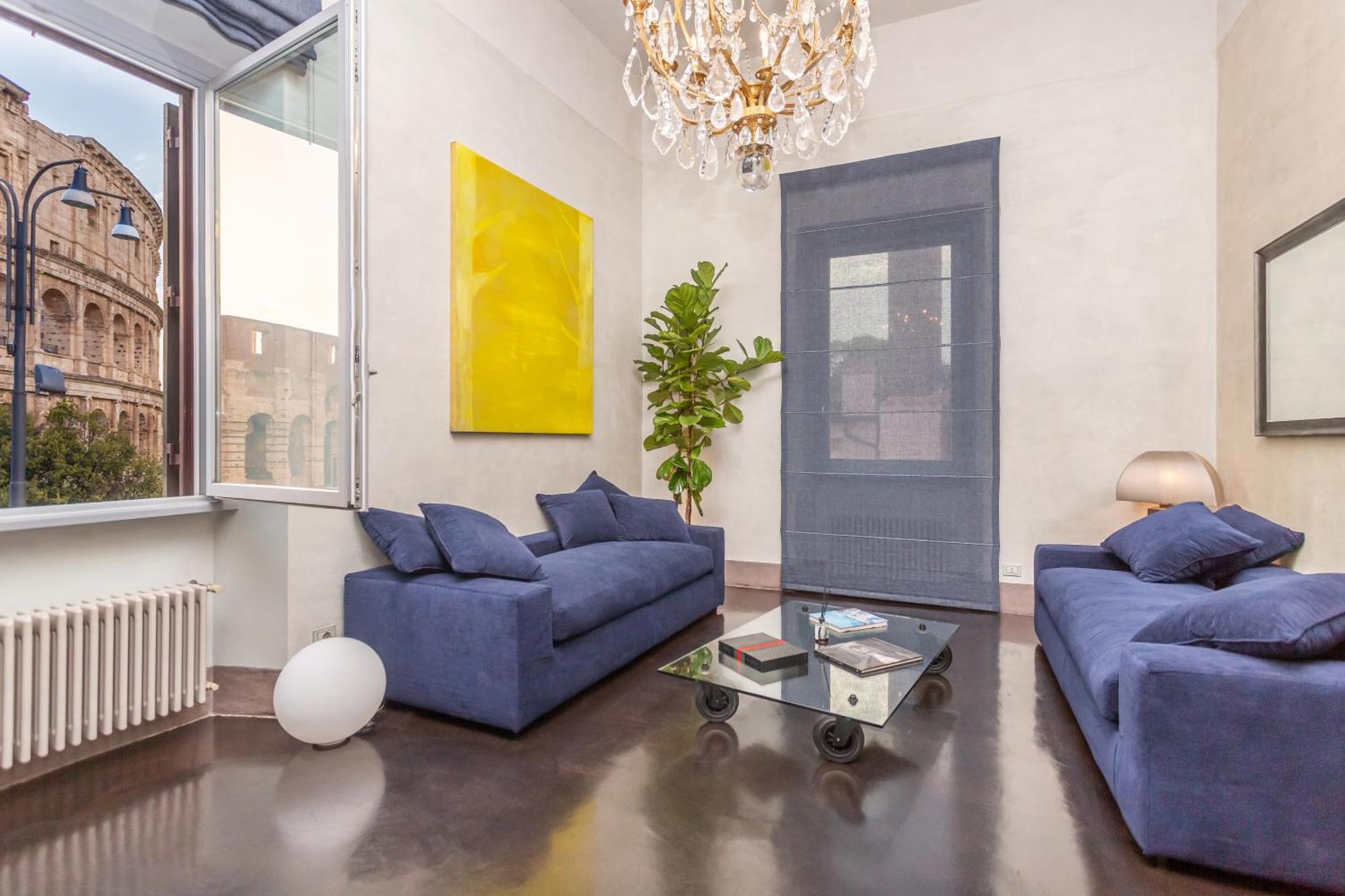 Iconic Apartment With Unique Colosseum View Roma Dış mekan fotoğraf